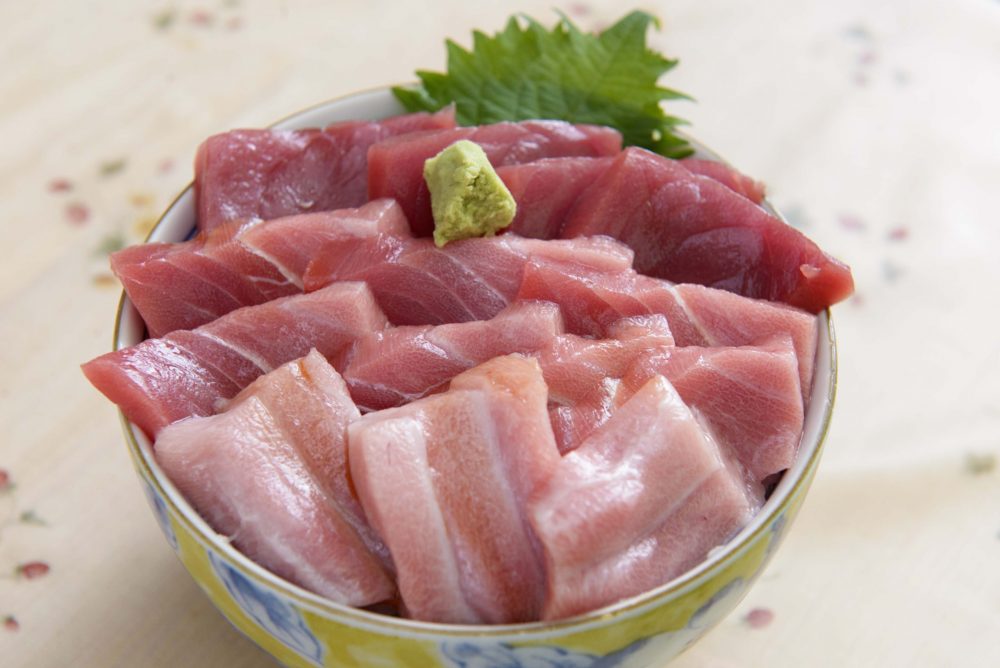 大間のマグロ丼